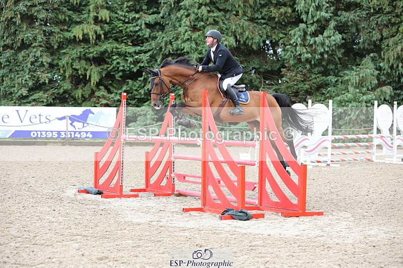 250831A-082800-08674 - Cls 40 Snr Newcomers