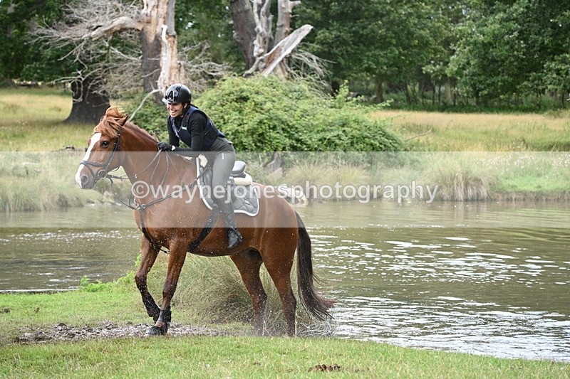 WJ7_3810 - Time at Water 12:52 to 13:22