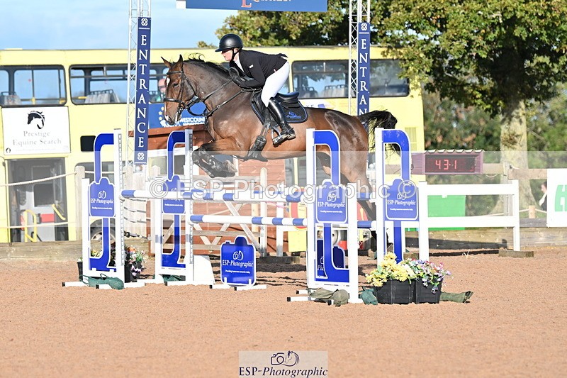 231015A-094939-07055 - Cls 28 Newcomers & 1.10m Open