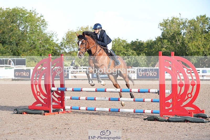 250911-090218-00016 - Cls 8 Clear Round