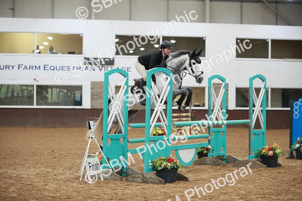 SBM_000936 - Class 4 - Senior Newcomers - 1.10m Open