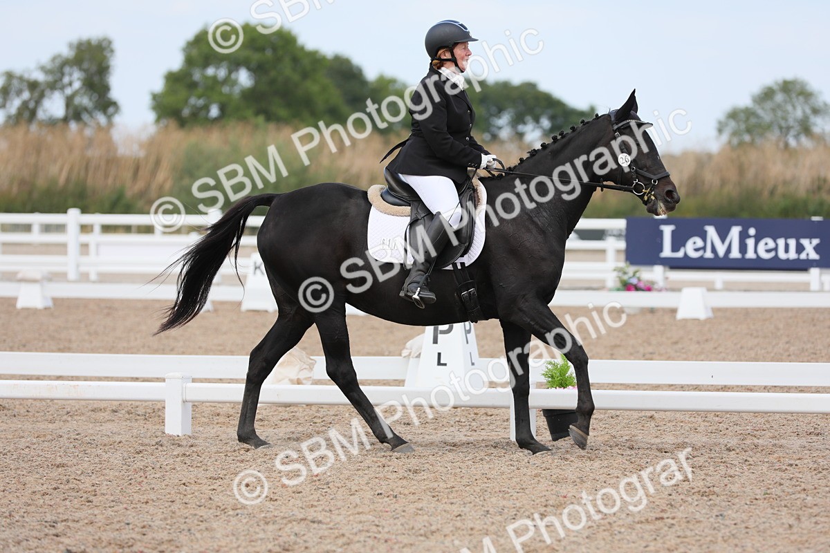 SBM_05819 - Class 32 Novice 1