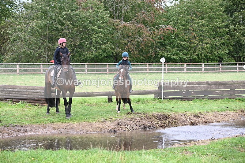 WJ6_3059 - Time at Photographer 11:01 to 11:20