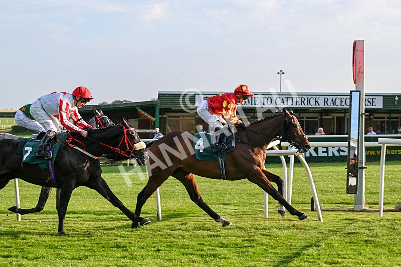 100625-Race 6-Show No Fear-7472 - Race 6