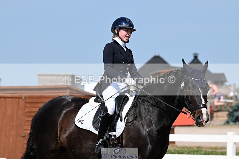 250621-162437-12092 - Cls 33 - Medium 6