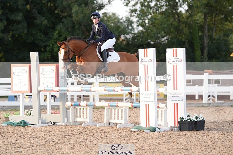 250805-193338-00869 - 1m and 1.10m