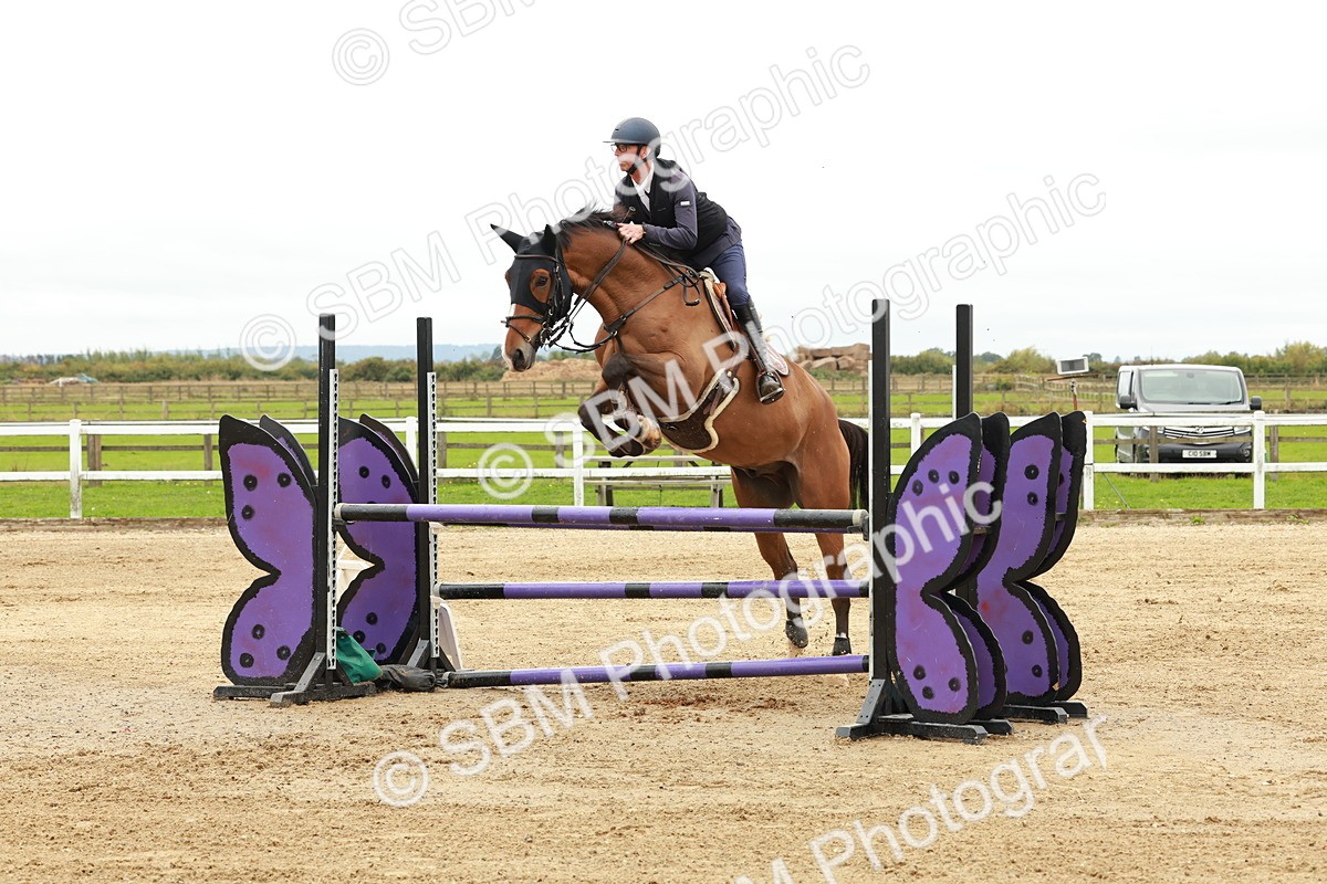 1I0A7784 - Class 4 - Senior Newcomers 1.10m