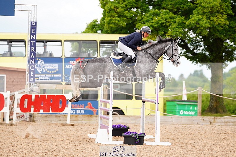 240524A-093818-02534 - Cls 13 Snr 1.05m and 1.10m