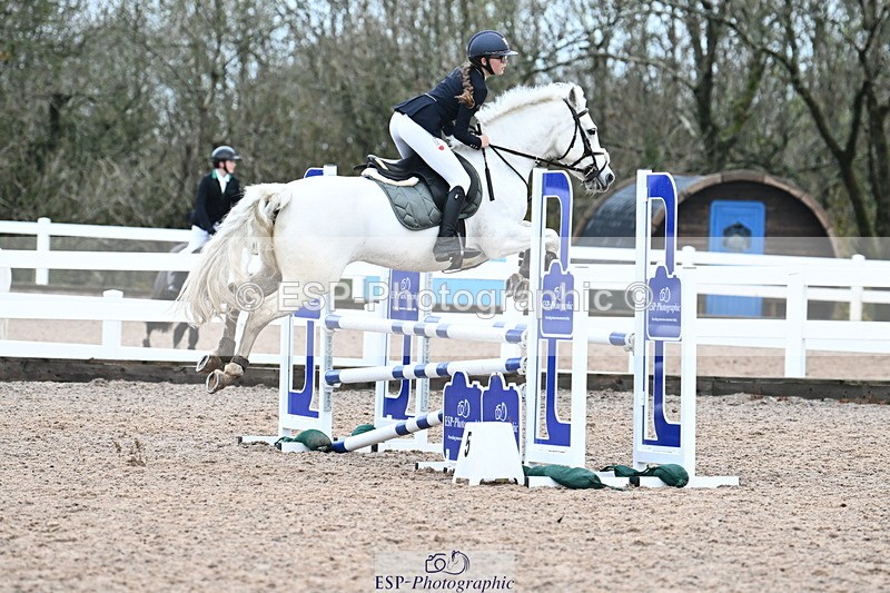 231118A-105430-01564 - Cls 5 Discovery & 90cm Open