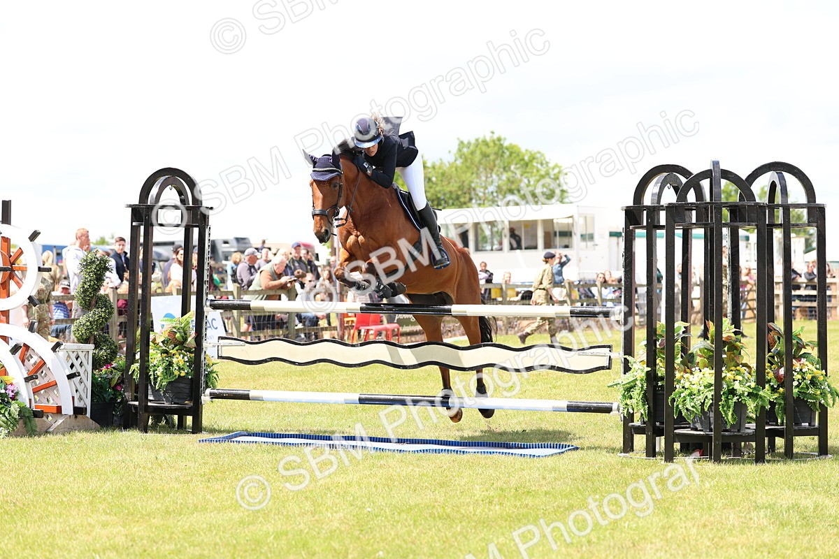 SBM_15635 - Class 207 - Senior 1.15m Open