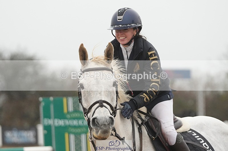 251207-120223-01943 - Cls 20 Snr Newcomers and 1.10m