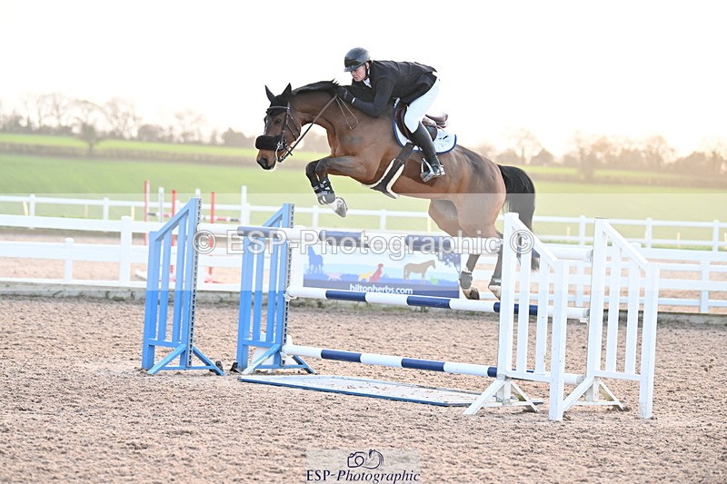 231208A-153457-01303 - Cls 7 National 1.30m & 1.40m