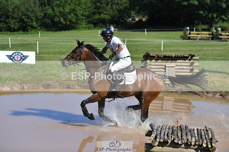 230527-163131-12851 - 104-GALAKIS_DE_L'OCEAN-Harry_Meade-XC