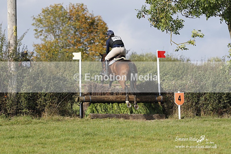  WWHT 171021 3495 - Intermediate Pairs (0.90m)  17/10/21