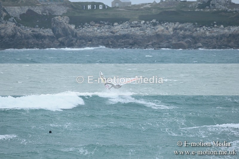 WS 030413-6 - Windsurfing