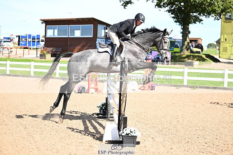 240914A-140500-07530 - Cls 24-S 1.05m Amateur Qualifier