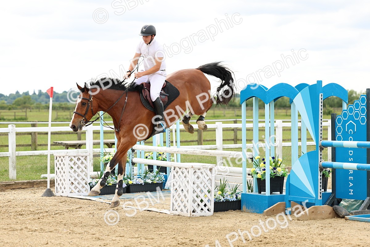 SBM_006218 - Class 19 - Senior Newcomers - 1.10m