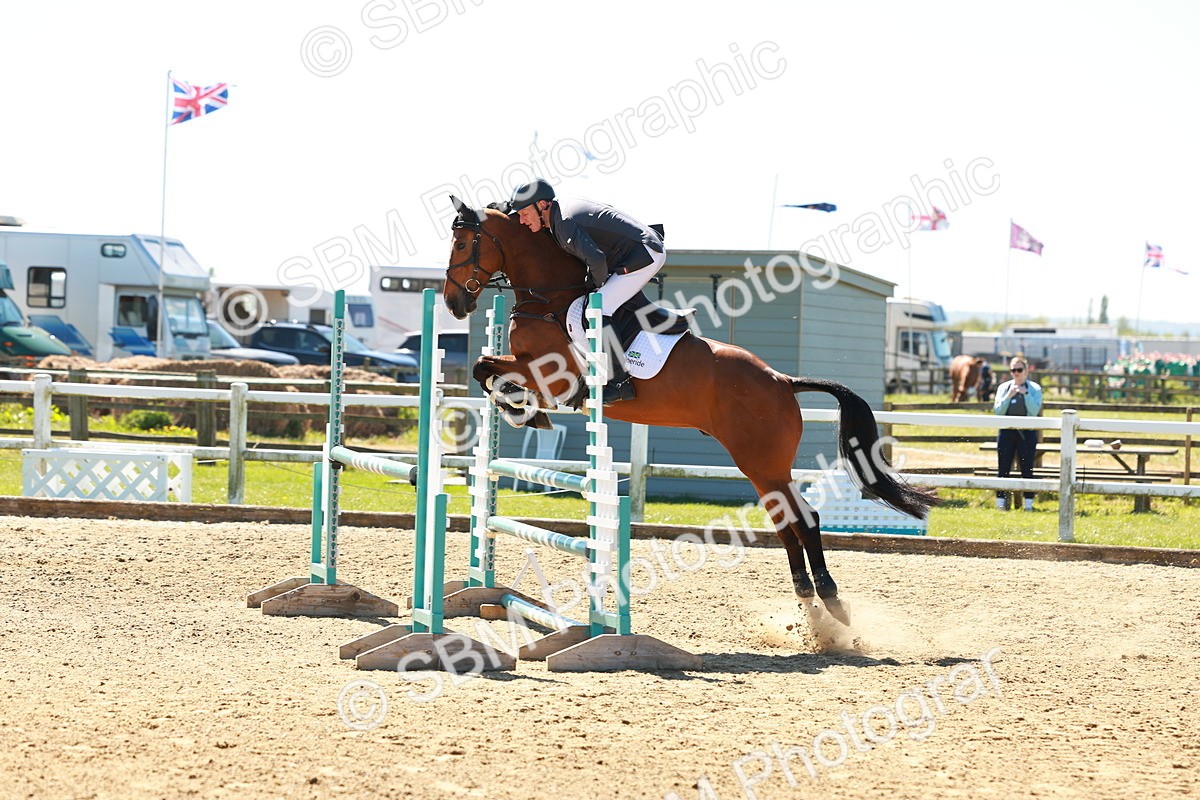 SBM_000588 - Class 3 - Senior Discovery - 1.00m