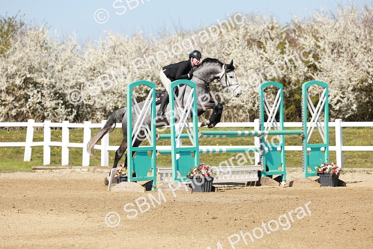 SBM_004549 - Class 17 - Senior Newcomers - 1.10m