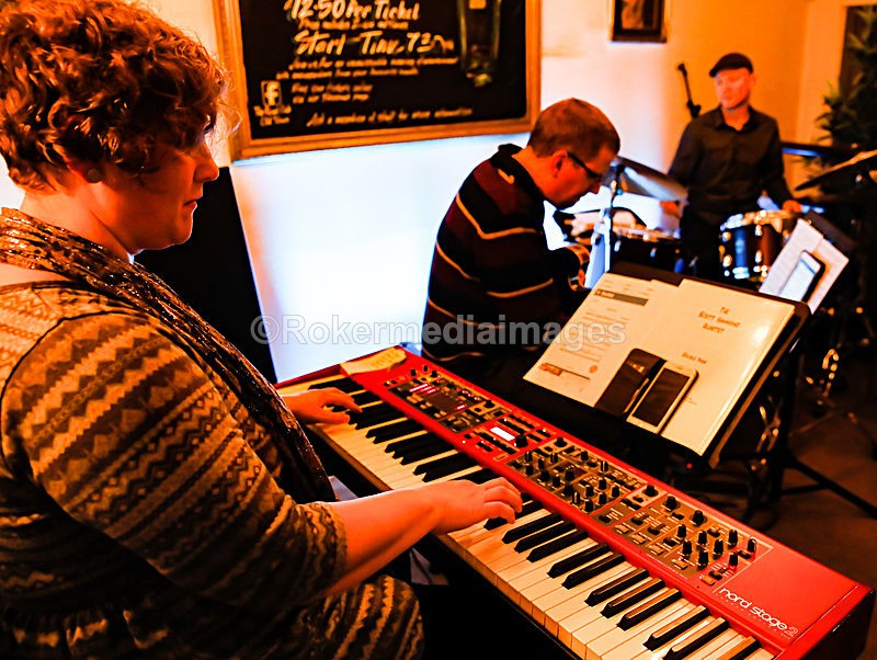 _56A6831 - Hopkins Hammond Trio