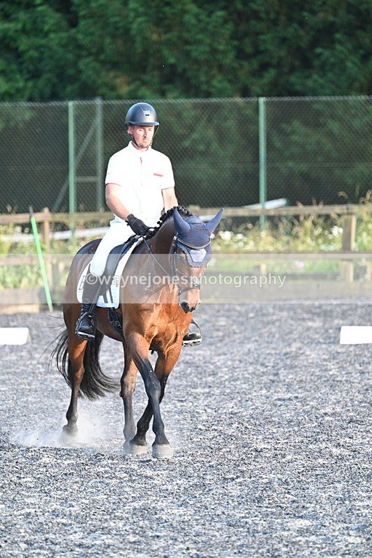 WJ7_0197 - Time 19:22 to 19:36