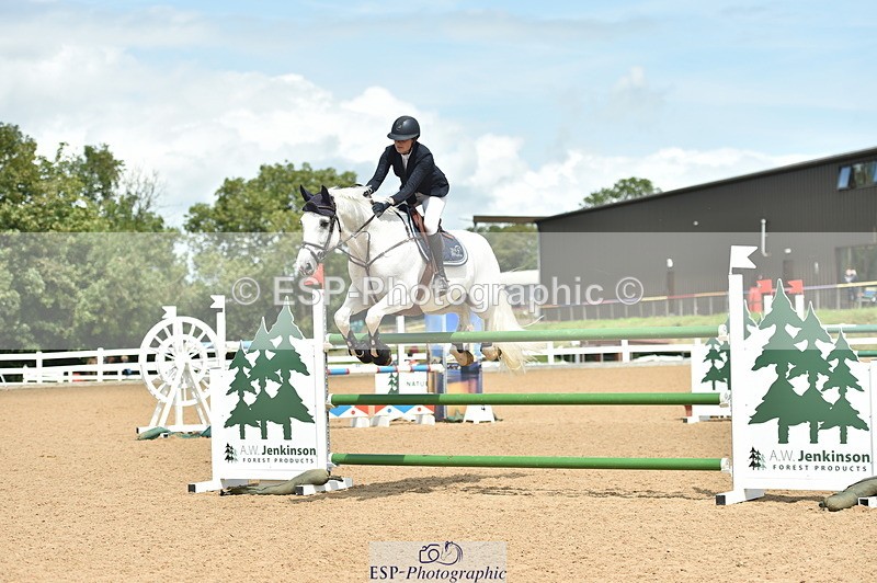 230723A-133430-12088 - Cls 24, 1 Star Gold 1.30m