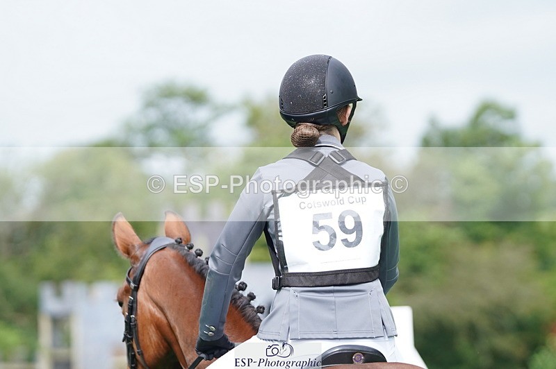 240811A-102128-00891 - 059