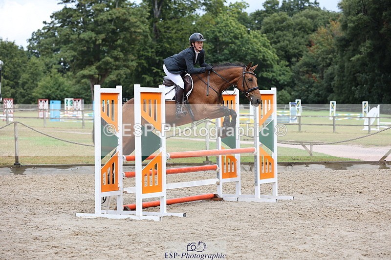 250829A-120932-01577 - Cls 7 British Novice and 90cm