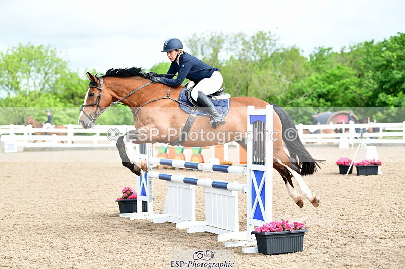 240526A-093748-07127 - Cls 32 British Novice and 90cm Open