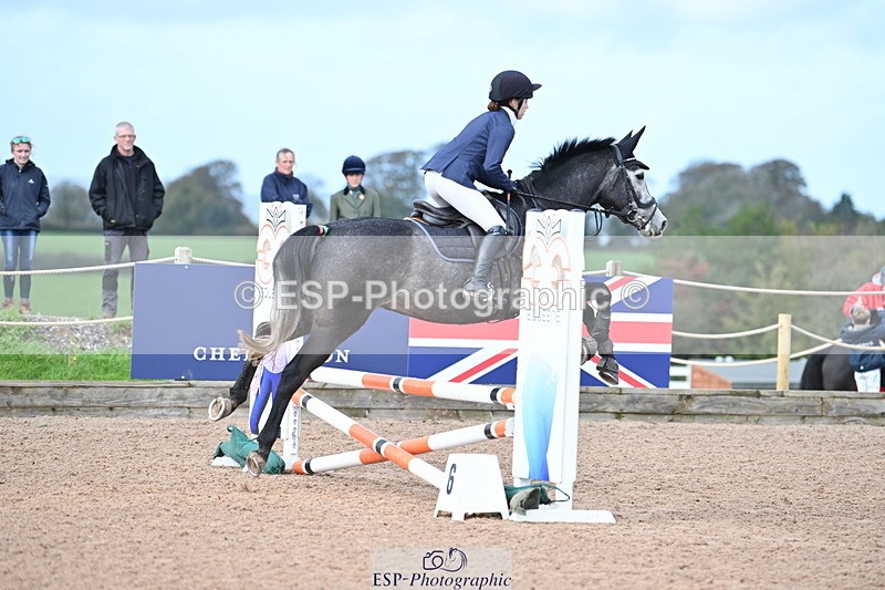 231029A-111920-02961 - 80cm Club and Schools