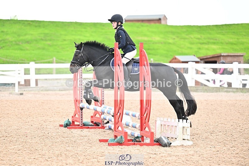 250920-100929-00136 - Cls 20+21 Club and Schools 60cm