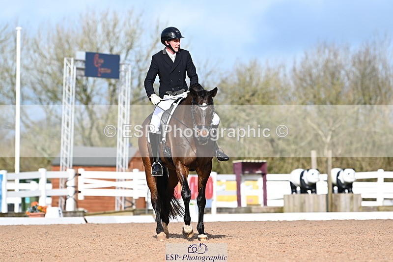 240218A-114641-06462 - 167-Mark.Forrest-Fidel.Von.Singng