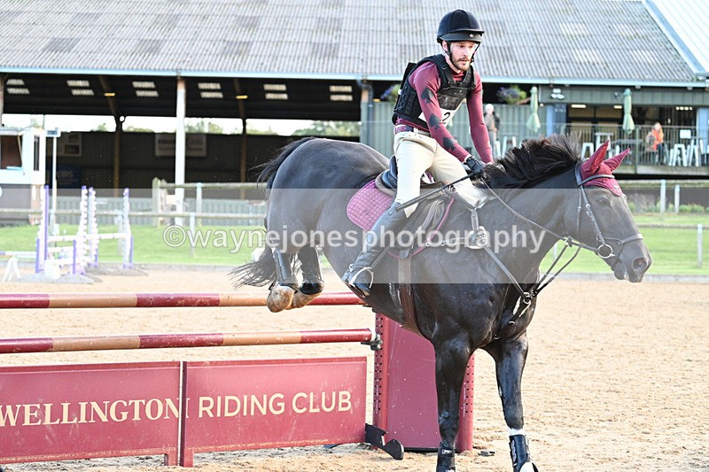 WJ7_6399 - Time 16:55 to 17:11