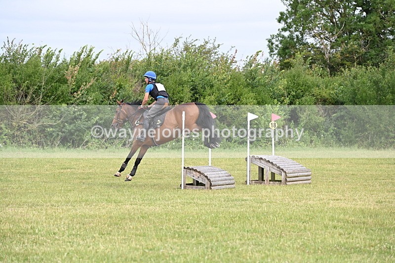 WJ6_6122 - 60cm XC Time 09:48 to 09:57