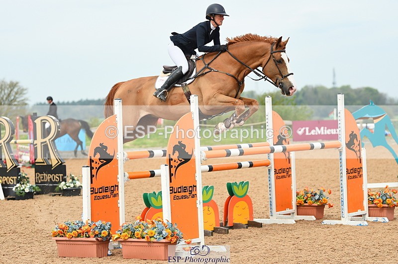 230504A-101630-00566 - Cls 8 Snr Foxhunter