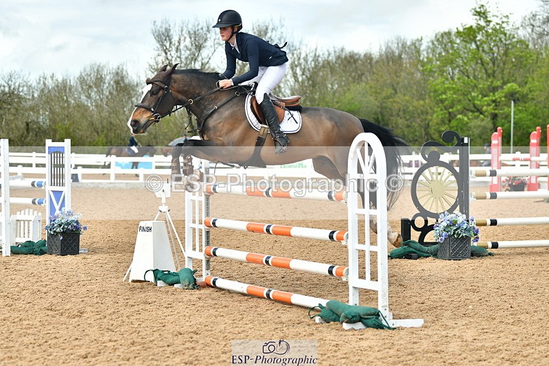 230505A-151024-05070 - Cls 18 1.10m Amateur Quali & Open