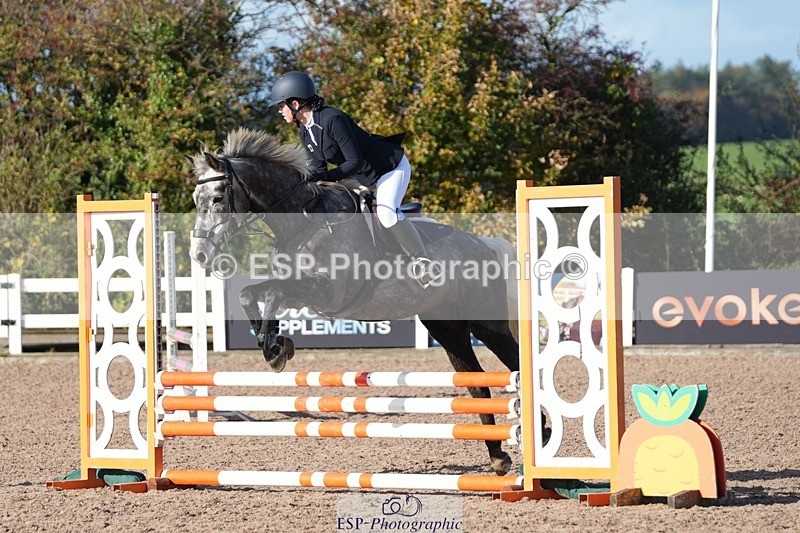 251025-110305-00108 - Chard 25th & 26th Oct BS Juniors/COH/Club/schools unaffiliated showjumping