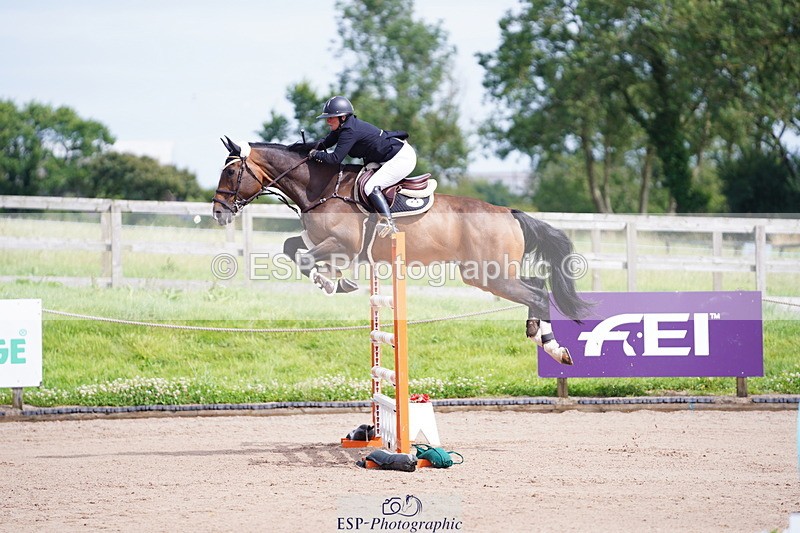 240803A-150254-08771 - Cls 32 National 1.30m Open