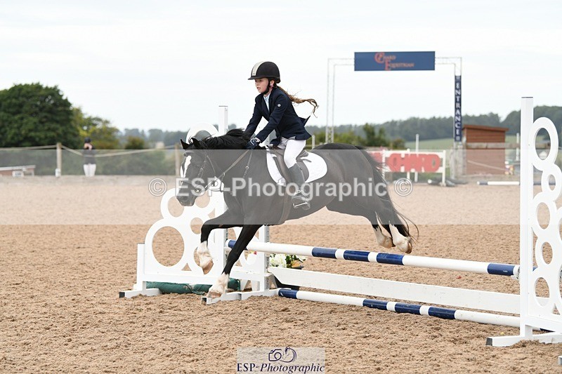 250807-101344-00099 - 60cms Round 1