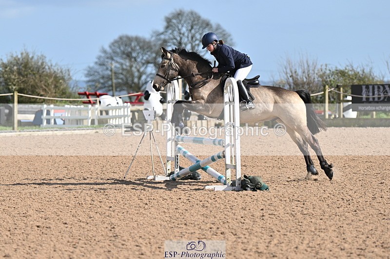 240409A-DSC_0418-01637 - 70cm