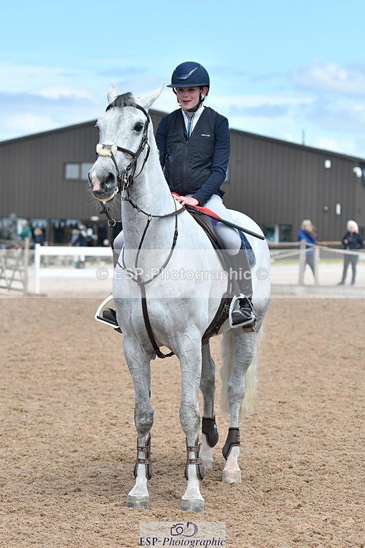 240609A-120133-04817 - Cls 17 Snr 1.05m Open