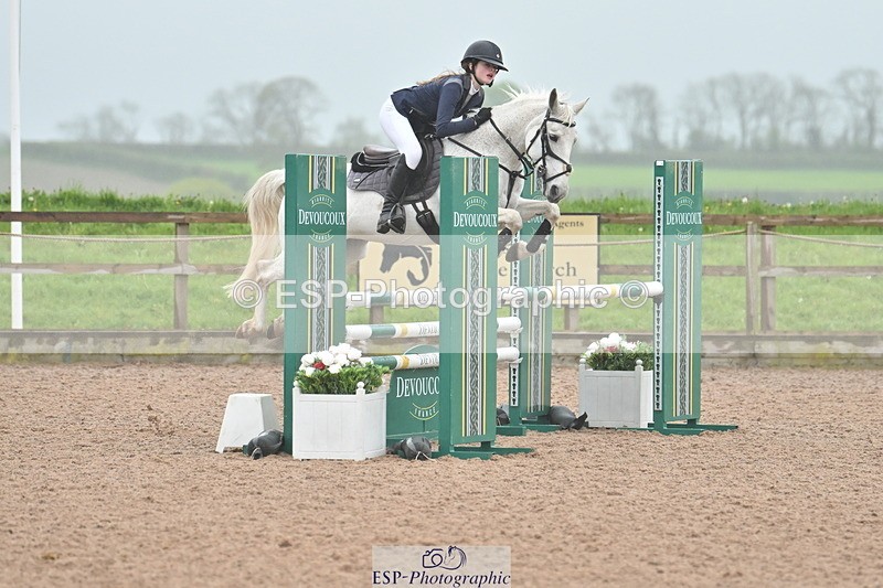 240505A-131531-05553 - Cls 5 Pony Foxhunter & 1.10m Open