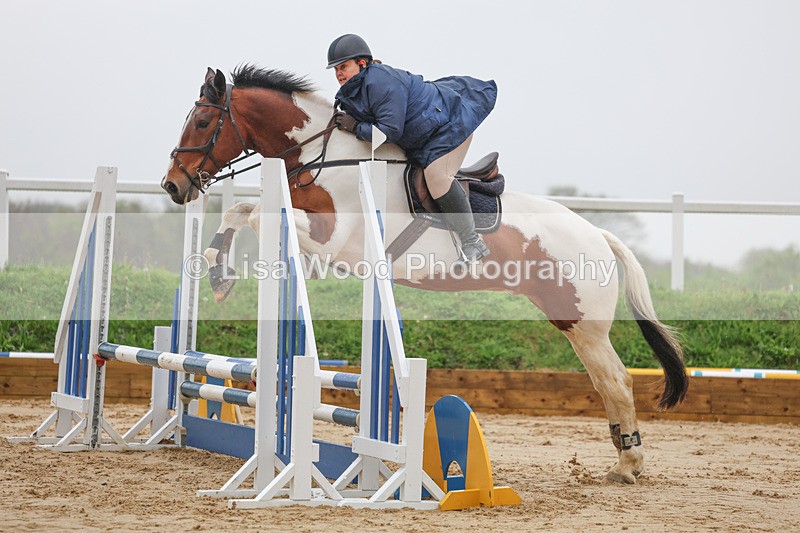 3E7A1633 - Class 2: Senior 70cm