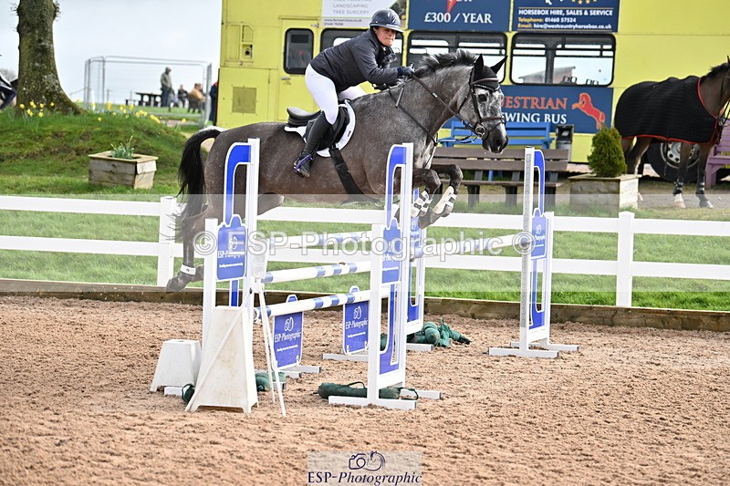 240224A-110713-03323 - Cls 11 Snr 1.05m and 1.10m Open