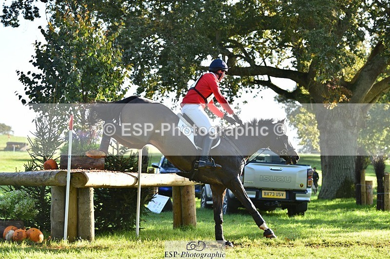 231022-102030-25324 - 215-ROYAL.CRUSADE-David.Doel-XC