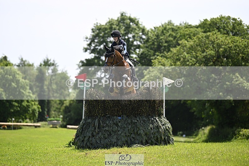 240525-133442-13724 - 152-MODRIX_DOR_VAN_DE_MISPELAERE-Annabel_Walsh