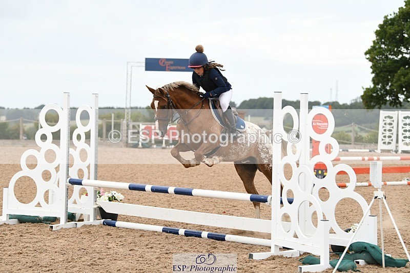 250807-102744-00157 - 70cm Round 1