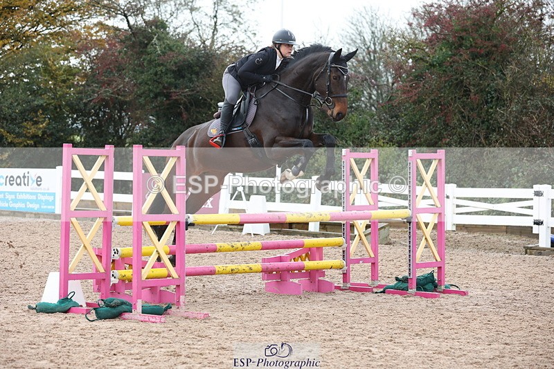 231112A-112617-03612 - Cls 18 Discovery & 1m Open