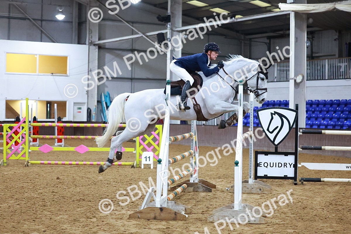 SBM_002511 - Class 5 - Senior Foxhunter 1.20m