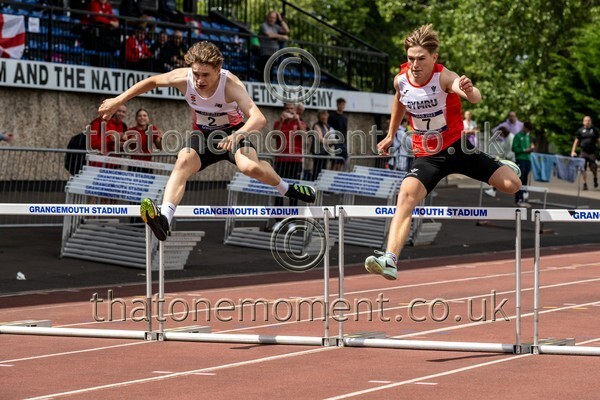 SIAB23-913696 - Track Male Set One